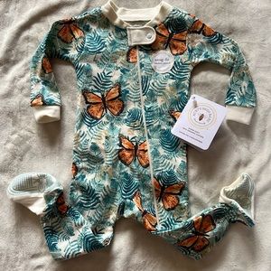 Burt’s Bees Baby Onesie